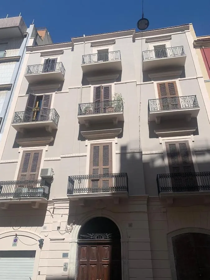 Apartment City Center Eighty-Five Bari 0*,  Italia
