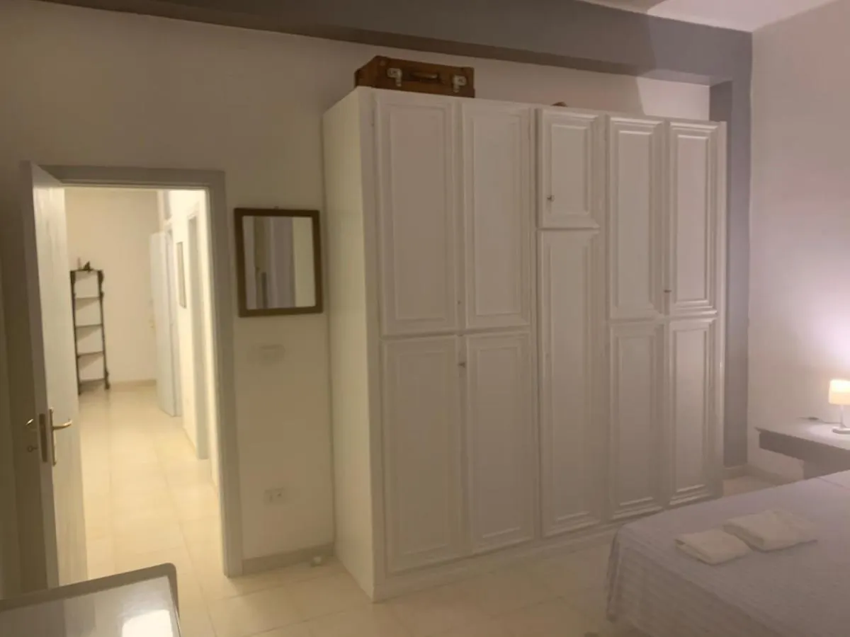 Apartment City Center Eighty-Five Bari