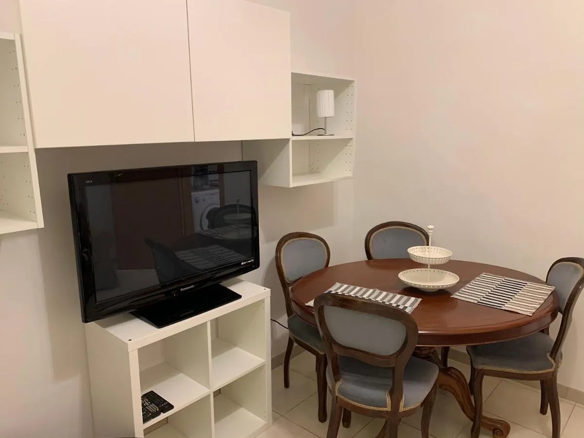 Apartment City Center Eighty-Five Bari